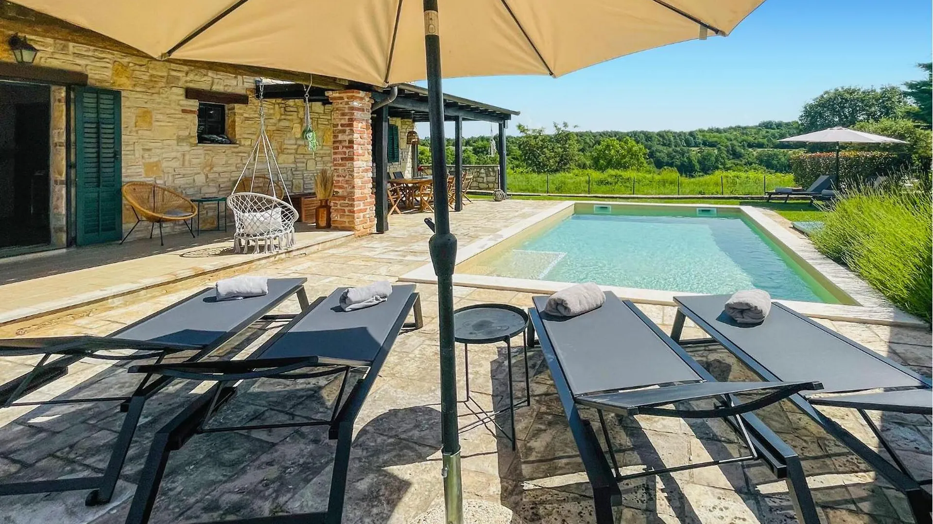 펜션 Villa Silene 포레치